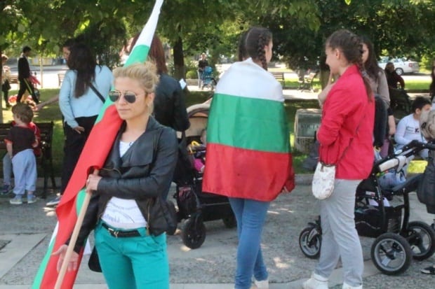 Протест на майките в Раднево