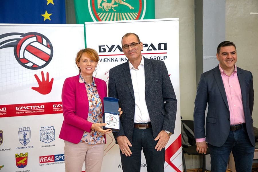 В Спортна зала „Иван Вазов“ бе открито третото издание на турнир по мини волейбол