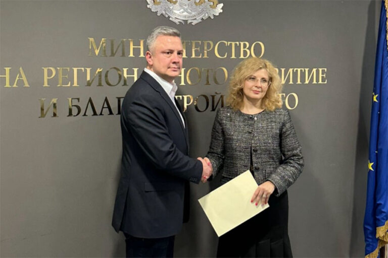 Община Стара Загора подписа договор за 32 млн. лв. за „Индустриална зона Загоре“