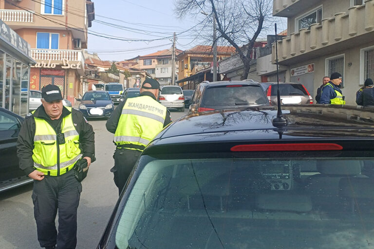 Мащабна полицейска акция в Стара Загора: 11 задържани, проверки за изборни престъпления